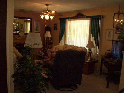 6084 E Carpenter Rd, Flint, MI 48506 photo 8