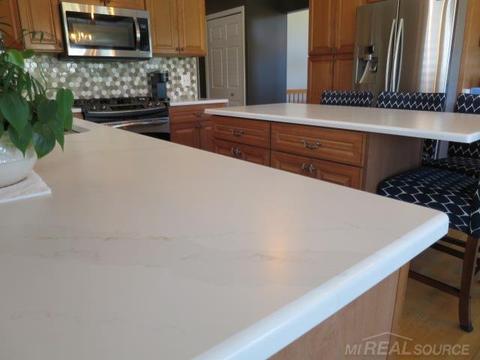 19571 Prince Dr, Macomb, MI 48044 photo 9