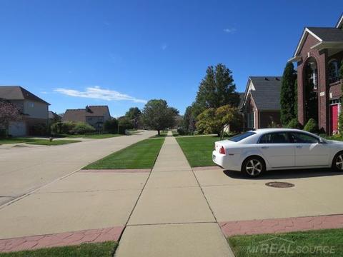 19571 Prince Dr, Macomb, MI 48044 photo 42