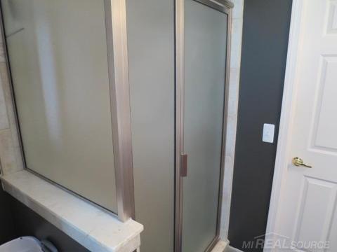 19571 Prince Dr, Macomb, MI 48044 photo 19