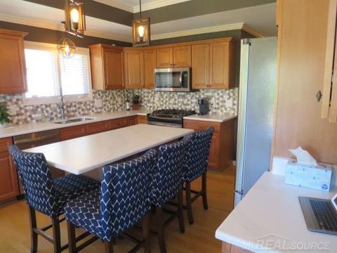 19571 Prince Dr, Macomb, MI 48044 photo 8