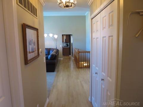 19571 Prince Dr, Macomb, MI 48044 photo 20