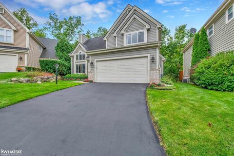 7358 Chipmunk Dr, Clarkston, MI 48346 photo 4