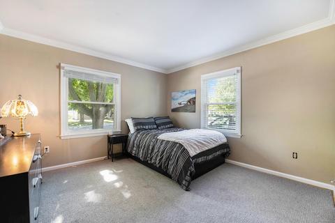 932 Thornapple St, Saint Clair, MI 48079 photo 16