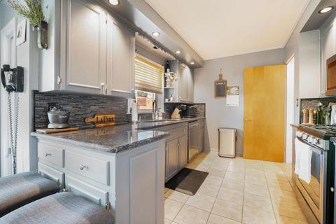 932 Thornapple St, Saint Clair, MI 48079 photo 10