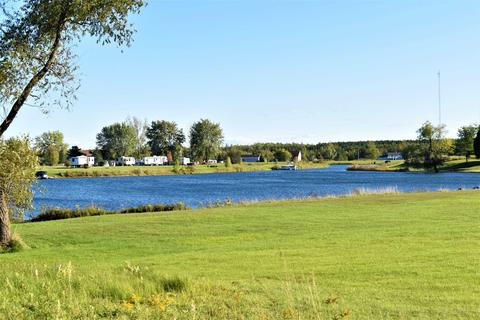 1490 Dundee Dr, Gladwin, MI 48624 photo 8