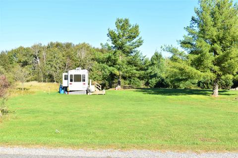 1490 Dundee Dr, Gladwin, MI 48624 photo 4