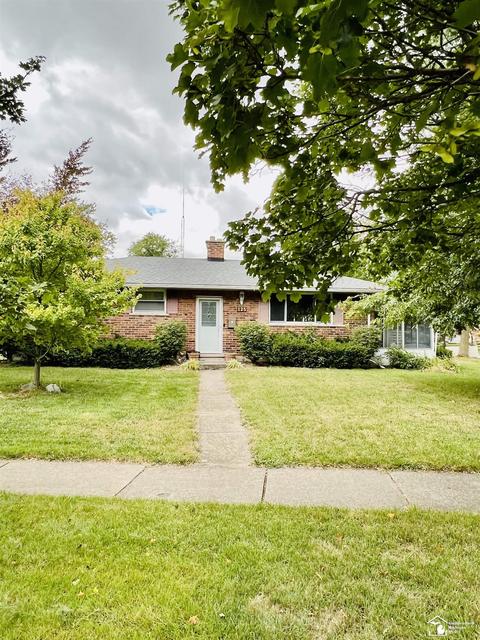 125 Richards, Monroe, MI 48162 photo 1