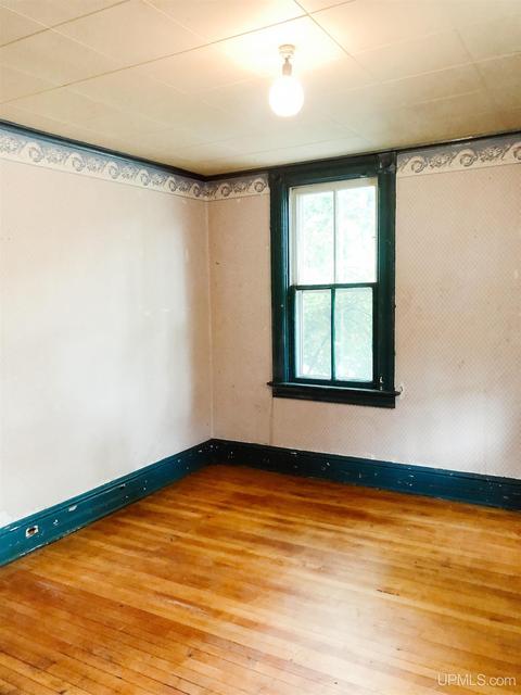 602 N Main, Ishpeming, MI 49849 photo 30