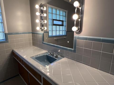 3726 Beecher Rd, Flint, MI 48503 photo 4