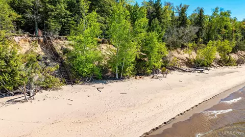 47739 Lots, Toivola, MI 49965