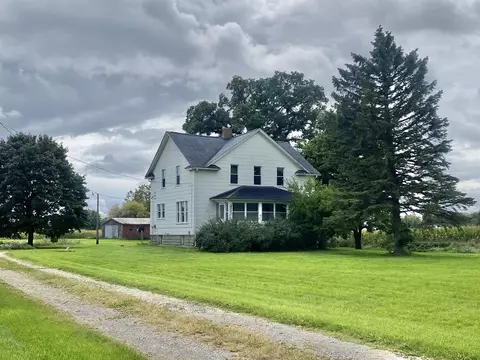 3332 E Fisher, Bay City, MI 48706