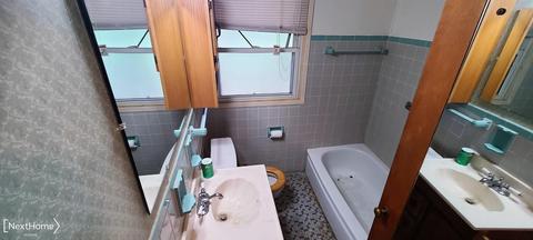 1153 W Coldwater Rd, Flint, MI 48505 photo 9