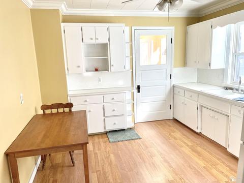 15 W Vine, Monroe, MI 48162 photo 8