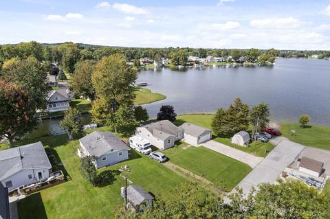 818 E Beach Dr, Brooklyn, MI 49230 photo 39