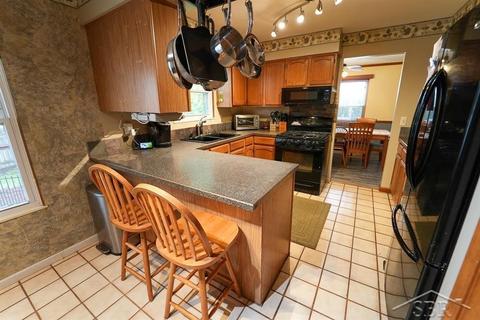 4674 E Wackerly Rd, Midland, MI 48642 photo 12