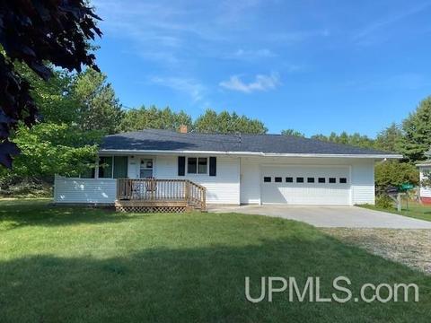 8433 P5, Gladstone, MI 49837 photo 1