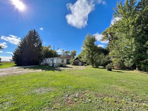 75 Custer Rd, Sandusky, MI 48471 photo 3