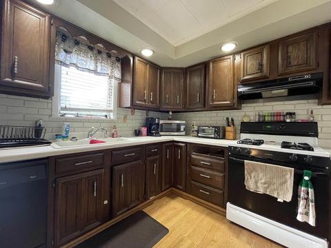 322 S Lk, Ishpeming, MI 49849 photo 10