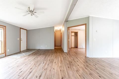 1400 E Shaffer, Hope, MI 48628 photo 13