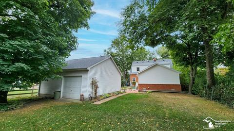 324 College Pl, Monroe, MI 48162 photo 4