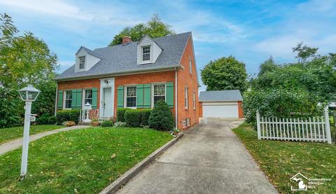 324 College Pl, Monroe, MI 48162 photo 1