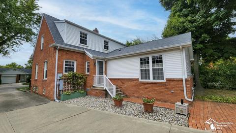 324 College Pl, Monroe, MI 48162 photo 3