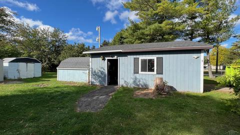 308 S Maple, Hemlock, MI 48626 photo 7