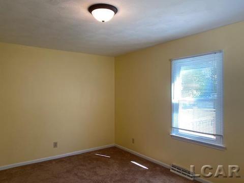 2377 Sunset Ln, Adrian, MI 49221 photo 9