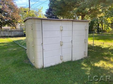 2377 Sunset Ln, Adrian, MI 49221 photo 25