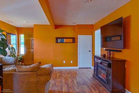 473 Deland Rd, Flushing, MI 48433 photo 25