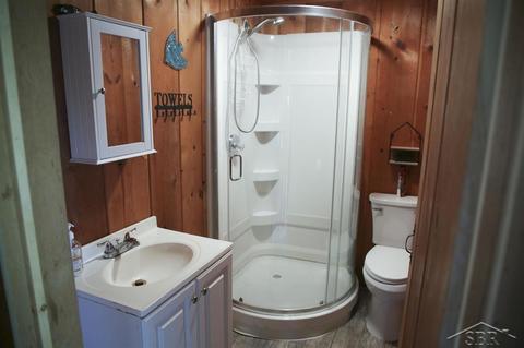 6601 Sawmill Rd, Harrison, MI 48625 photo 8