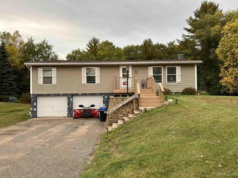 70 N Shr, Ishpeming, MI 49849 photo 1