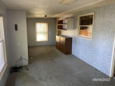 1572 Eberly, Flint, MI 48532 photo 9