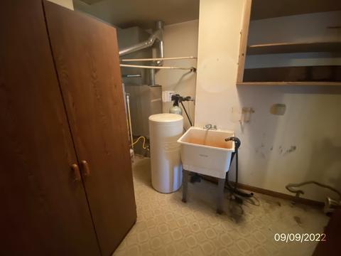 1572 Eberly, Flint, MI 48532 photo 25
