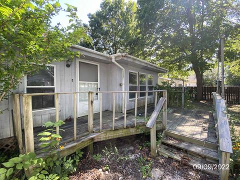 1572 Eberly, Flint, MI 48532 photo 5