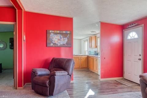 21044 Nelson, Merrill, MI 48637 photo 4