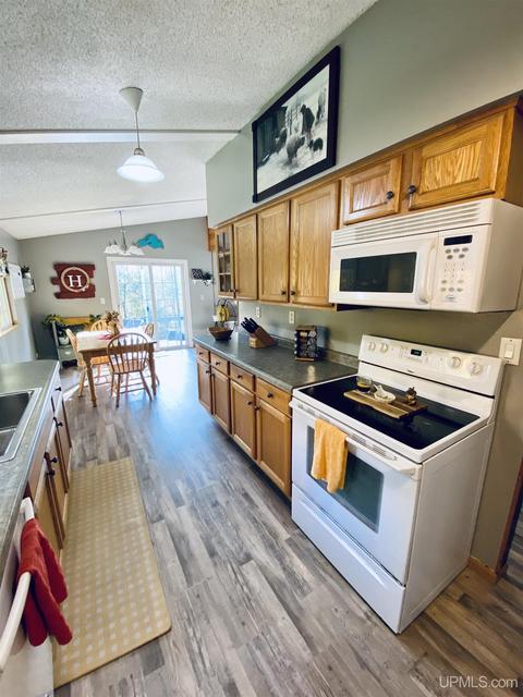 501 Co Rd Cg, Ishpeming, MI 49849 photo 9