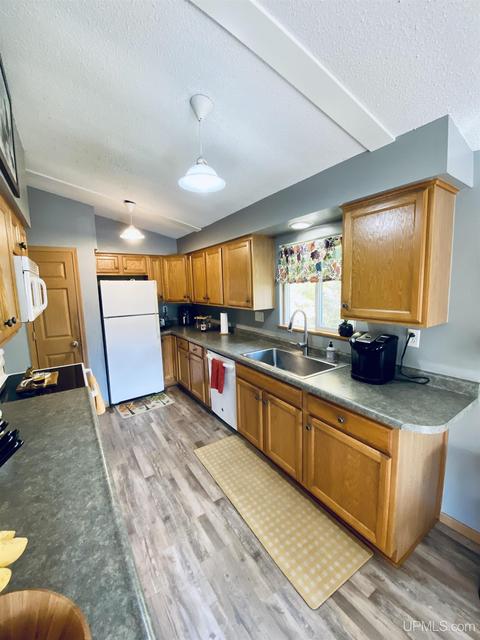 501 Co Rd Cg, Ishpeming, MI 49849 photo 7