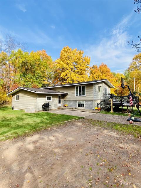 501 Co Rd Cg, Ishpeming, MI 49849 photo 1