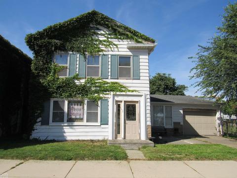 110 S Water, Marine City, MI 48039