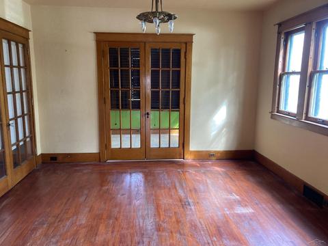 2811 E Genesee, Saginaw, MI 48601 photo 2
