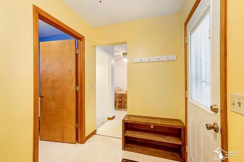 8933 Crabb Rd, Temperance, MI 48182 photo 21