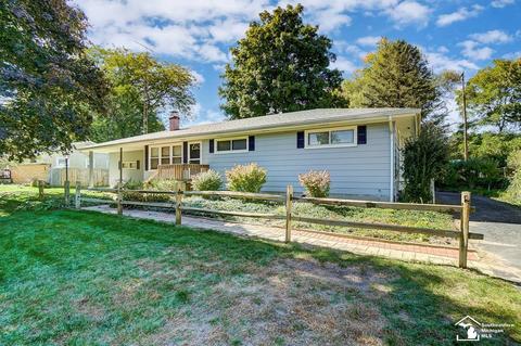 8933 Crabb Rd, Temperance, MI 48182 photo 2