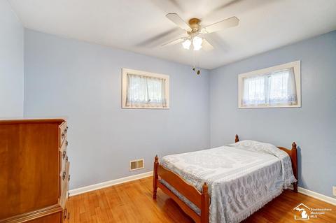 8933 Crabb Rd, Temperance, MI 48182 photo 28