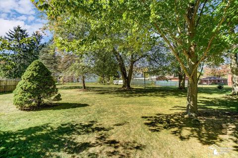 8933 Crabb Rd, Temperance, MI 48182 photo 47