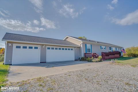 7073 Wildcat, Grant, MI 48032 photo 2