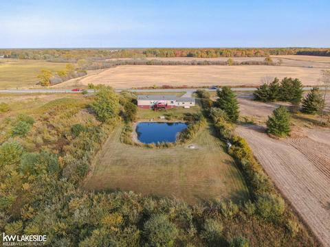 7073 Wildcat, Grant, MI 48032 photo 52