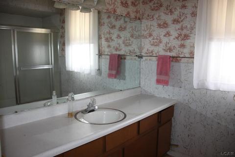 317 E Maumee, Adrian, MI 49221 photo 25