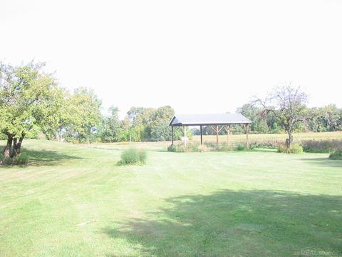 5400 Walker, Marlette, MI 48453 photo 15